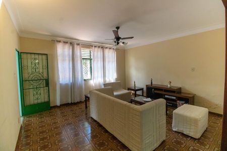 Sala de casa à venda com 3 quartos, 124m² em Fátima, Niterói