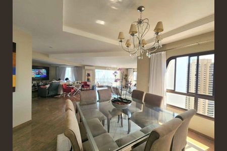 Apartamento à venda com 4 quartos, 300m² em Real Parque, São Paulo