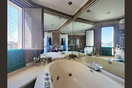 Apartamento à venda com 4 quartos, 300m² em Real Parque, São Paulo