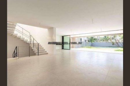 Casa à venda com 4 quartos, 845m² em Chácara Santo Antônio, São Paulo