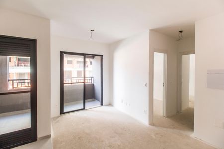 Sala de apartamento à venda com 2 quartos, 59m² em Vila Militar, Barueri