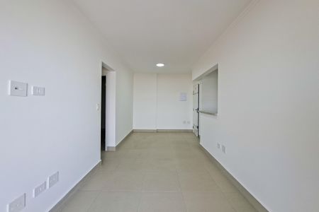 Sala de apartamento para alugar com 2 quartos, 70m² em Real, Praia Grande
