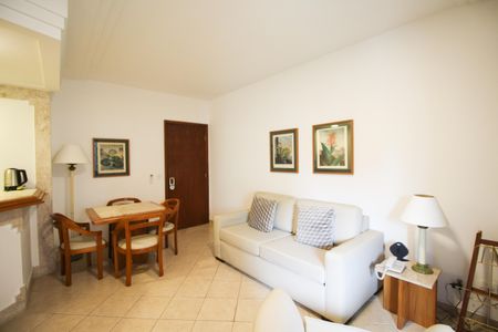 Sala de apartamento à venda com 2 quartos, 44m² em Jardim Paulistano, São Paulo