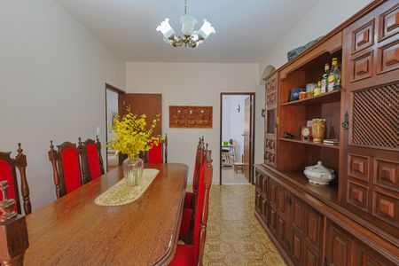 Casa à venda com 3 quartos, 298m² em Alto Caiçaras, Belo Horizonte