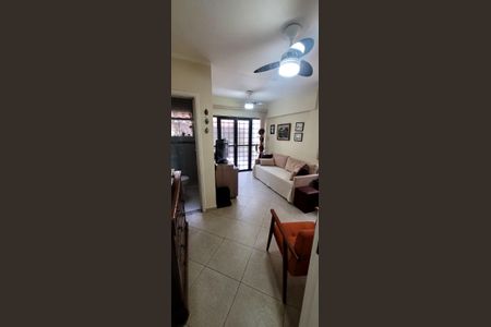Sala de casa à venda com 4 quartos, 200m² em Vila Pedra Branca, São Paulo