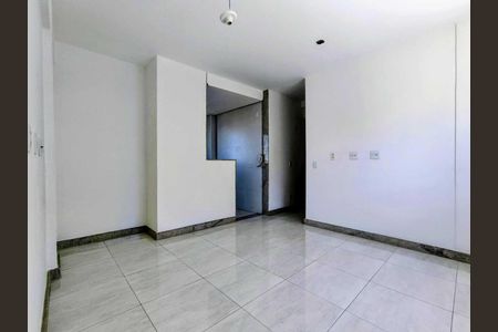 Apartamento à venda com 2 quartos, 45m² em Manacás, Belo Horizonte