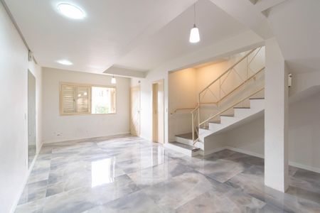 Casa para alugar com 3 quartos, 150m² em São José, Canoas