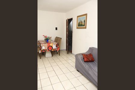 Sala de apartamento para alugar com 2 quartos, 68m² em Arraial do Retiro, Salvador