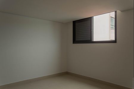 Quarto 1 de apartamento para alugar com 1 quarto, 44m² em Vila Alvinopolis, São Bernardo do Campo