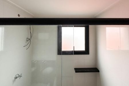 Banheiro Social de apartamento para alugar com 1 quarto, 39m² em Vila Alvinopolis, São Bernardo do Campo