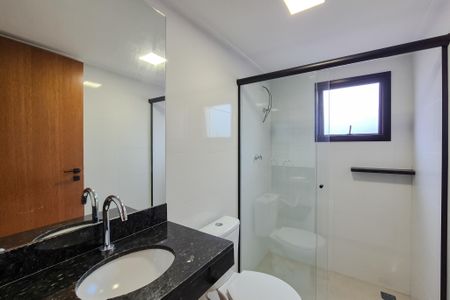 Banheiro Social de apartamento para alugar com 1 quarto, 39m² em Vila Alvinopolis, São Bernardo do Campo