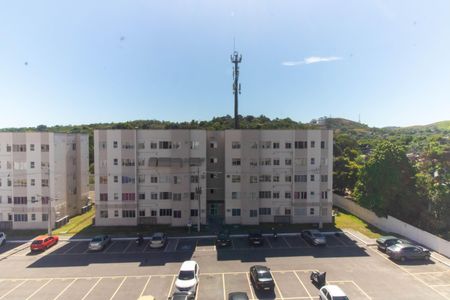 Vista do Quarto 1 de apartamento para alugar com 2 quartos, 48m² em Maria Paula, São Gonçalo
