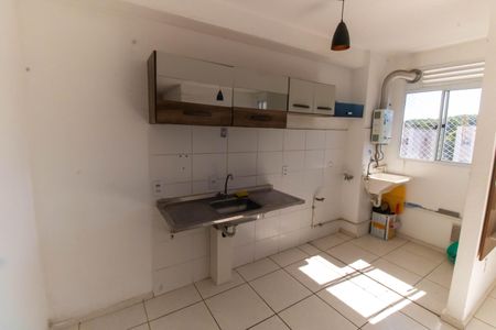 Sala e Cozinha de apartamento para alugar com 2 quartos, 48m² em Maria Paula, São Gonçalo
