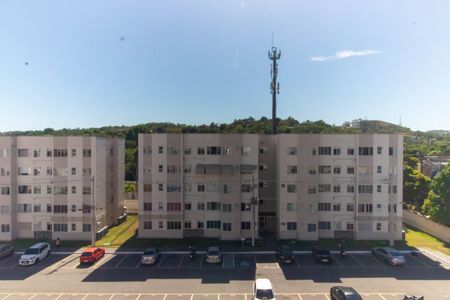 Vista da Sala de apartamento para alugar com 2 quartos, 48m² em Maria Paula, São Gonçalo