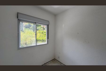 Quarto 2 de apartamento para alugar com 2 quartos, 37m² em Jardim São Luís, São Paulo