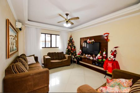 Sala de casa à venda com 3 quartos, 230m² em Vila Pascoal, Guarulhos