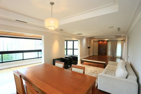 Sala de apartamento para alugar com 4 quartos, 290m² em Jardim Morumbi, São Paulo