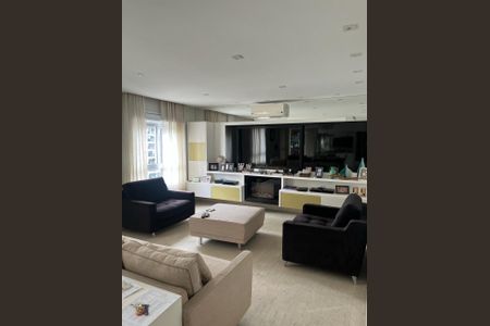 Apartamento à venda com 3 quartos, 210m² em Vila Olímpia, São Paulo