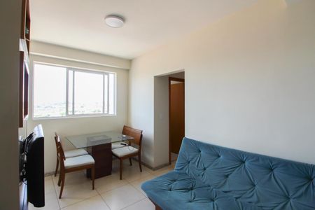 Sala de apartamento para alugar com 2 quartos, 90m² em Minaslandia, Belo Horizonte