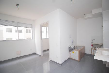 Sala de apartamento para alugar com 2 quartos, 32m² em Brasilândia, São Paulo