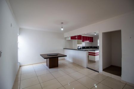 Sala de casa para alugar com 2 quartos, 248m² em Vila Haro, Sorocaba