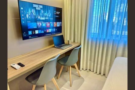 Fachada de kitnet/studio para alugar com 1 quarto, 27m² em Três Figueiras, Porto Alegre