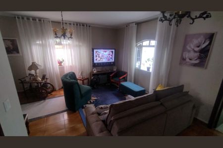 SALA de casa à venda com 4 quartos, 152m² em Vila Zelina, São Paulo