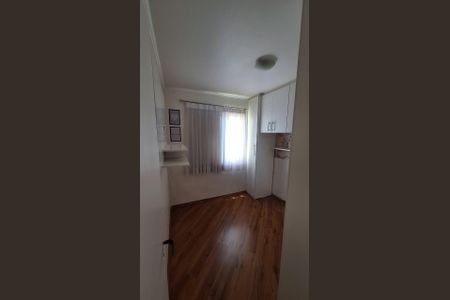 Quarto de apartamento para alugar com 3 quartos, 69m² em Vila Sonia, São Paulo