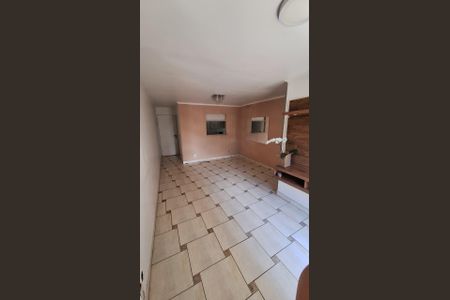 Sala de apartamento para alugar com 3 quartos, 69m² em Vila Sonia, São Paulo