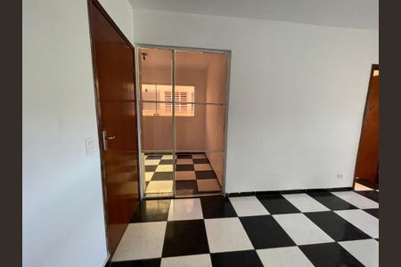 Sala de apartamento para alugar com 2 quartos, 47m² em Jardim Sandra, Cotia