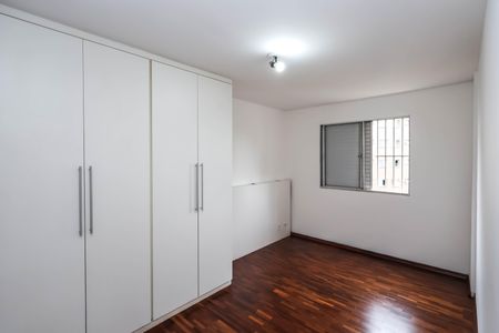 Quarto 2 de apartamento para alugar com 2 quartos, 61m² em Jardim Patente Novo, São Paulo