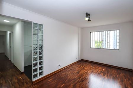 Sala de apartamento para alugar com 2 quartos, 61m² em Jardim Patente Novo, São Paulo