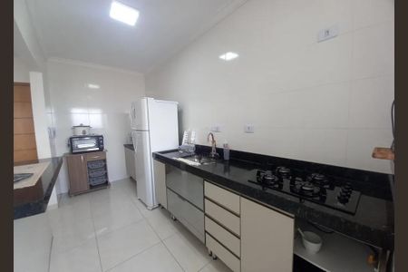 Cozinha de apartamento para alugar com 2 quartos, 64m² em Aviação, Praia Grande