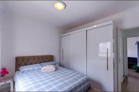 Quarto 1 de casa à venda com 2 quartos, 65m² em Vila Iorio, São Paulo