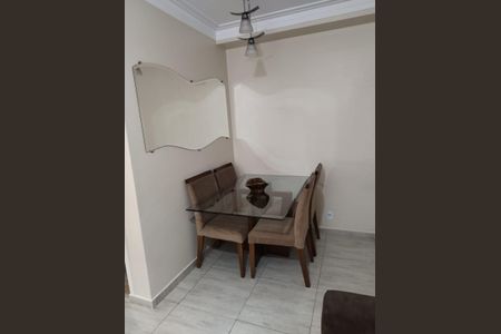 Sala de apartamento à venda com 3 quartos, 56m² em Jardim Cocaia, Guarulhos