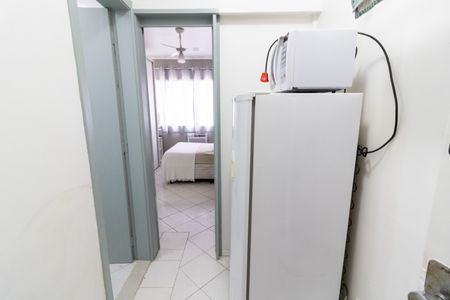 Cozinha de kitnet/studio à venda com 1 quarto, 25m² em Centro Histórico, Porto Alegre