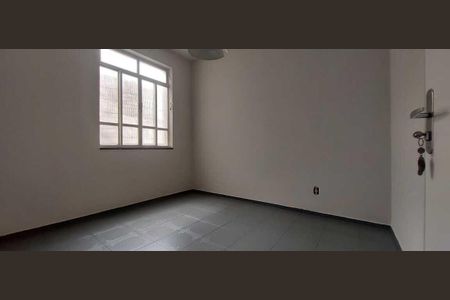 Casa para alugar com 5 quartos, 200m² em Alto Barroca, Belo Horizonte