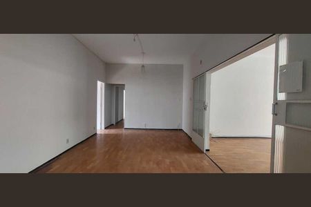 Casa para alugar com 5 quartos, 200m² em Alto Barroca, Belo Horizonte