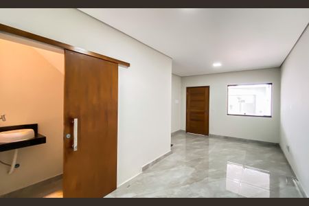 Sala de casa à venda com 3 quartos, 152m² em Jardim Piratininga, São Paulo