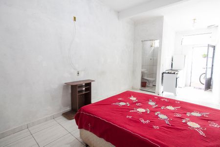 Sala e Quarto de kitnet/studio para alugar com 1 quarto, 24m² em Laranjeiras, Uberlândia