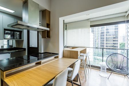 Sala de apartamento para alugar com 1 quarto, 50m² em Jardim Paulistano, São Paulo
