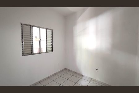 Quarto 1 de casa para alugar com 3 quartos, 100m² em Vila Santo Antonio, Ferraz de Vasconcelos