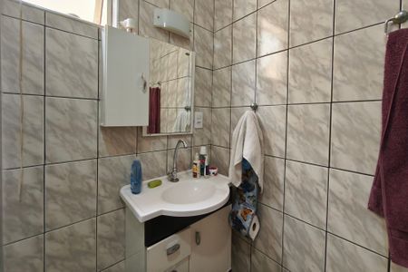Banheiro de apartamento à venda com 2 quartos, 65m² em Jardim Andorinhas, Campinas