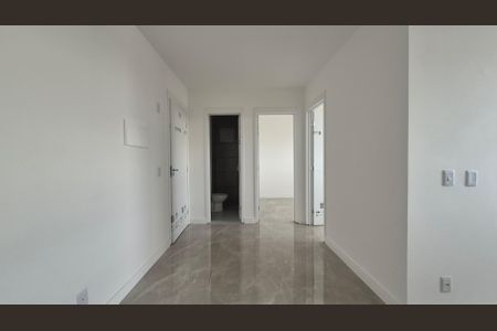 Sala de apartamento para alugar com 2 quartos, 35m² em Jardim Sonia Maria, Santo André