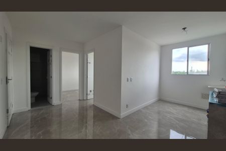 Sala de apartamento para alugar com 2 quartos, 35m² em Jardim Sonia Maria, Santo André