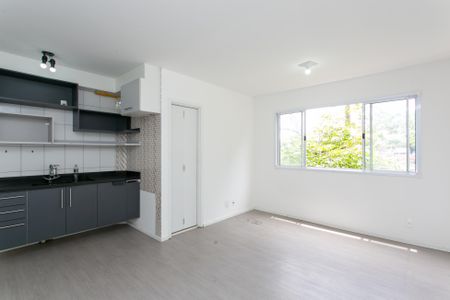 Studio de kitnet/studio para alugar com 1 quarto, 24m² em Vila Campanela, São Paulo