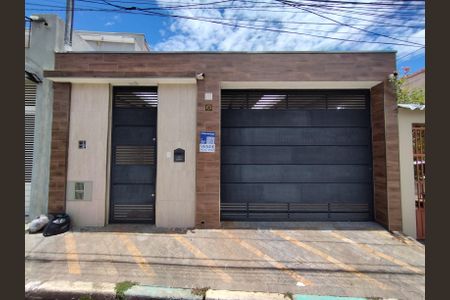 Fachada de casa à venda com 2 quartos, 200m² em São João Climaco, São Paulo