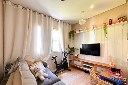 Sala de apartamento à venda com 2 quartos, 65m² em Jardim Calux, São Bernardo do Campo