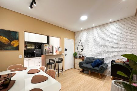 Sala de apartamento à venda com 2 quartos, 65m² em Jardim Calux, São Bernardo do Campo