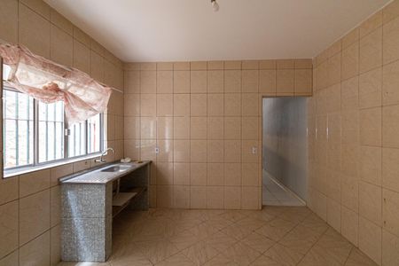 Cozinha de casa para alugar com 1 quarto, 50m² em Parque Santa Rita, São Paulo